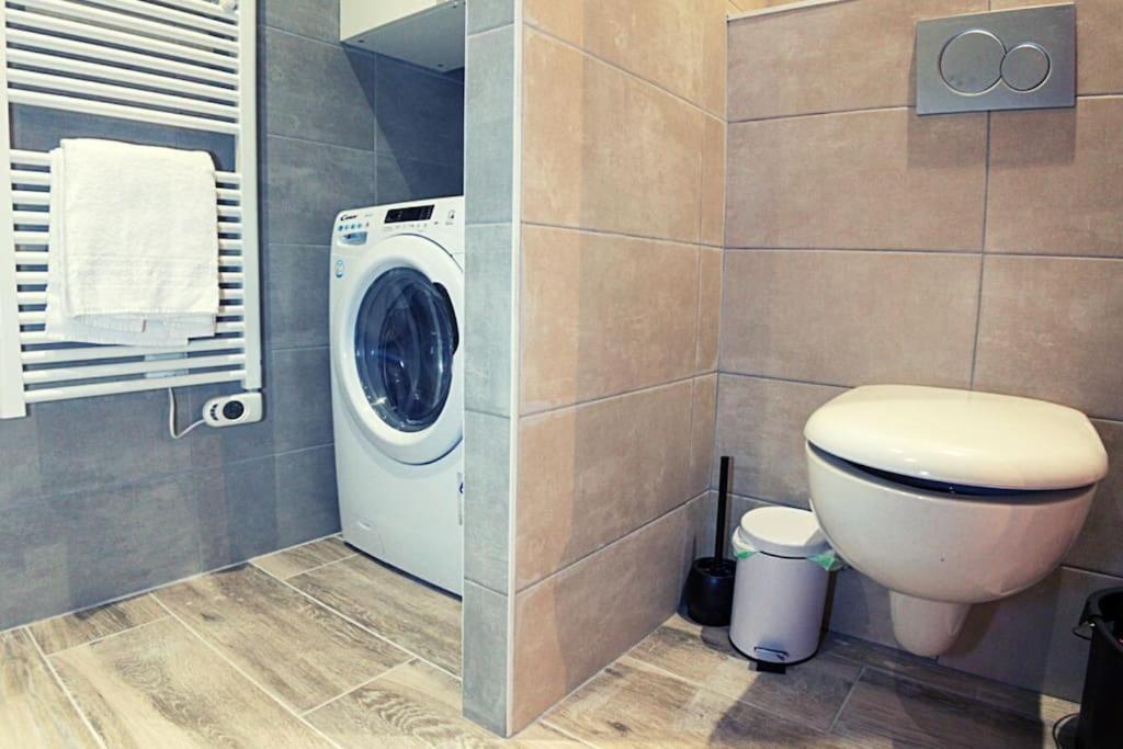 Le Clos De Tanvol 2 -Parking Gratuit- Climatisation-Terrasse Apartment Viriat ภายนอก รูปภาพ